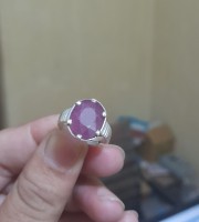 প্রাকৃতিক রত্ন পাথরের আংটি : রুবি